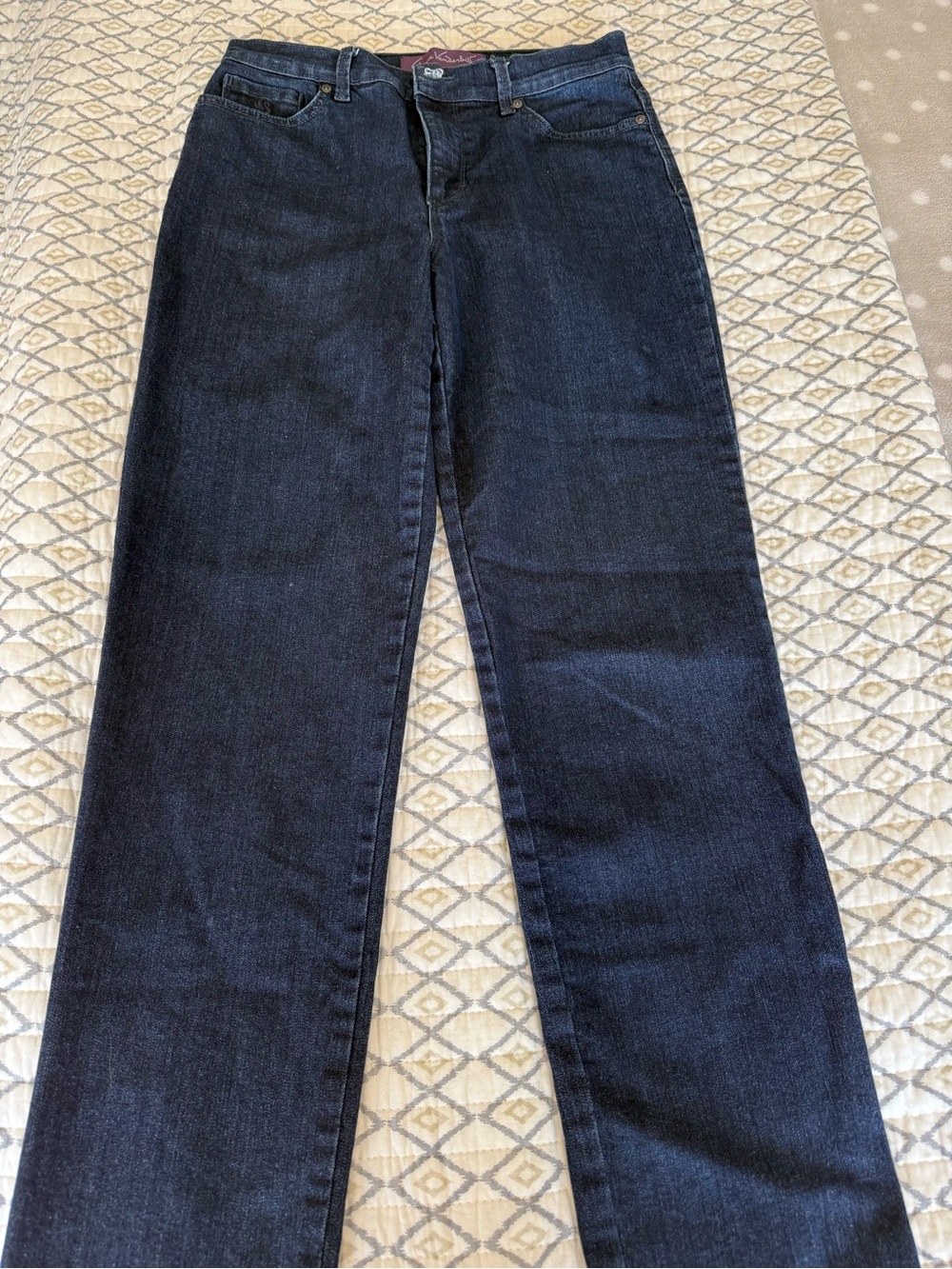 Gloria Vanderbilt Deep Indigo Straight Leg Jeans